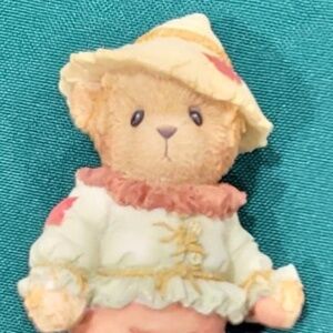 2005 AVON Cherished Teddies Scarecrow